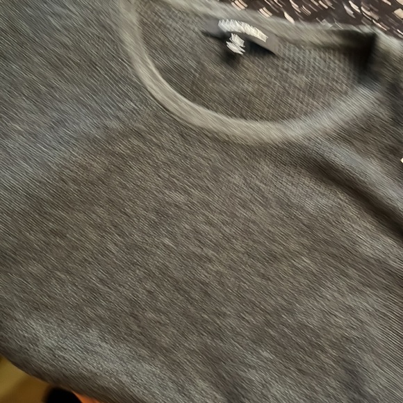 Ellen Tracy Sweater - Picture 9 of 11